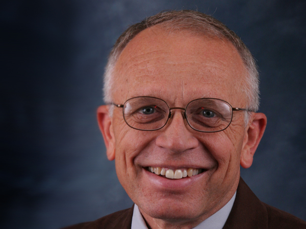 Dr. Dan Siemer