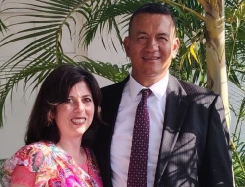 Osmin and Eva Gutierrez Prayer Letter:  Youth Camps