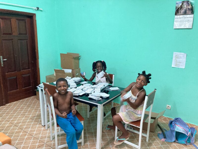 FBMI Missionary Fisa Mihy-mihyndu Prayer Letter Picture