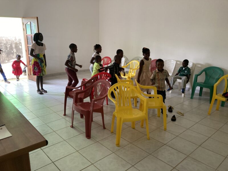 FBMI Missionary Fisa Mihy-mihyndu Prayer Letter Picture