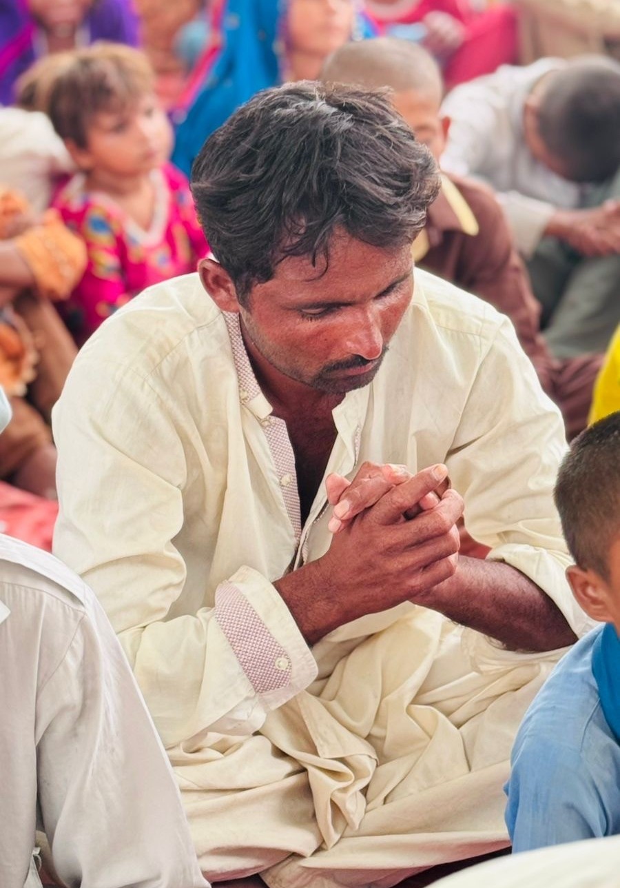 FBMI Missionary John Hays/Hays Pure Water Prayer Letter Picture