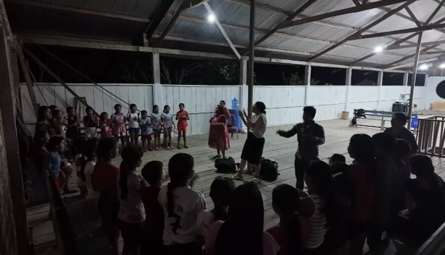 FBMI Missionaries Zach & Cassandra Foust Jr. Prayer Letter Picture