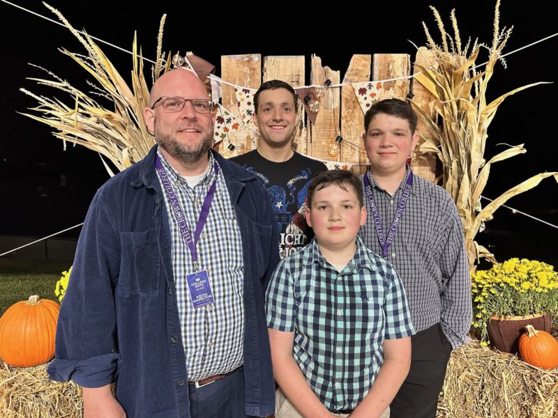 FBMI Missionaries Keith & Kelly Hamilton Prayer Letter Picture