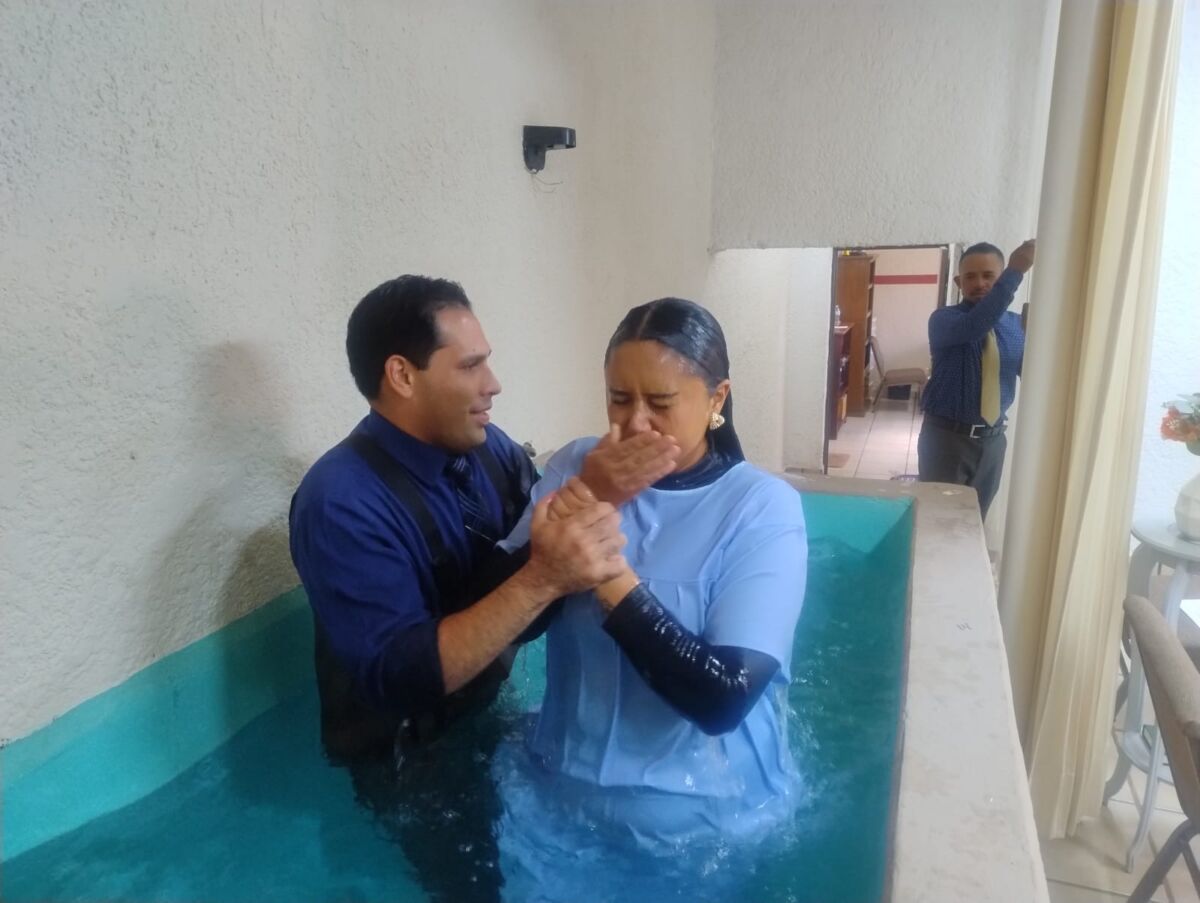 FBMI Missionaries Arturo & Ismerai Garza Prayer Letter Picture