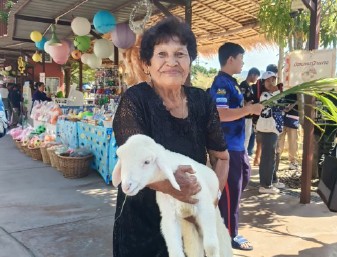 FBMI Missionary Shari House Prayer Letter Picture